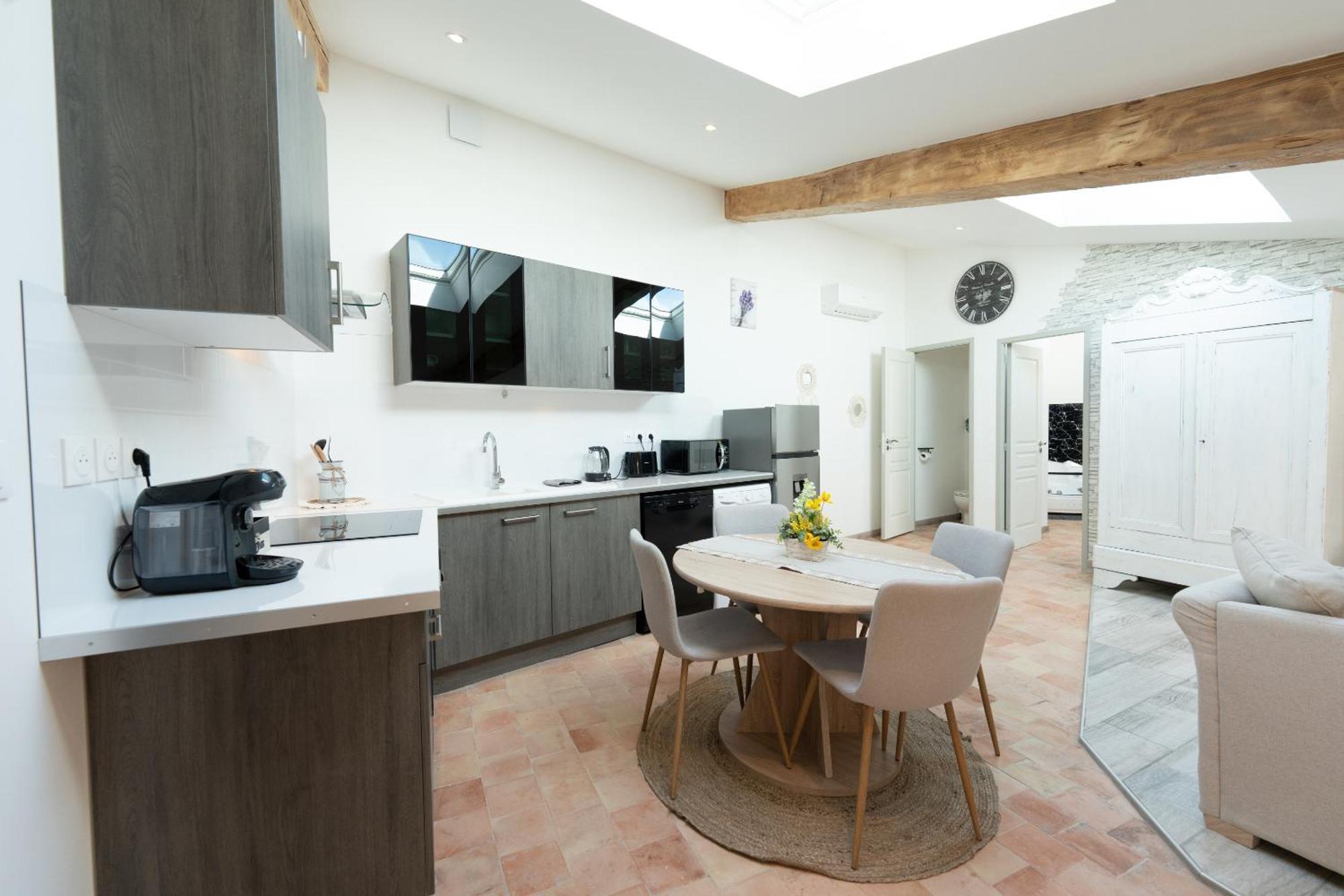 Le Lavandin Classe 3 Etoiles Riez Ngoại thất bức ảnh