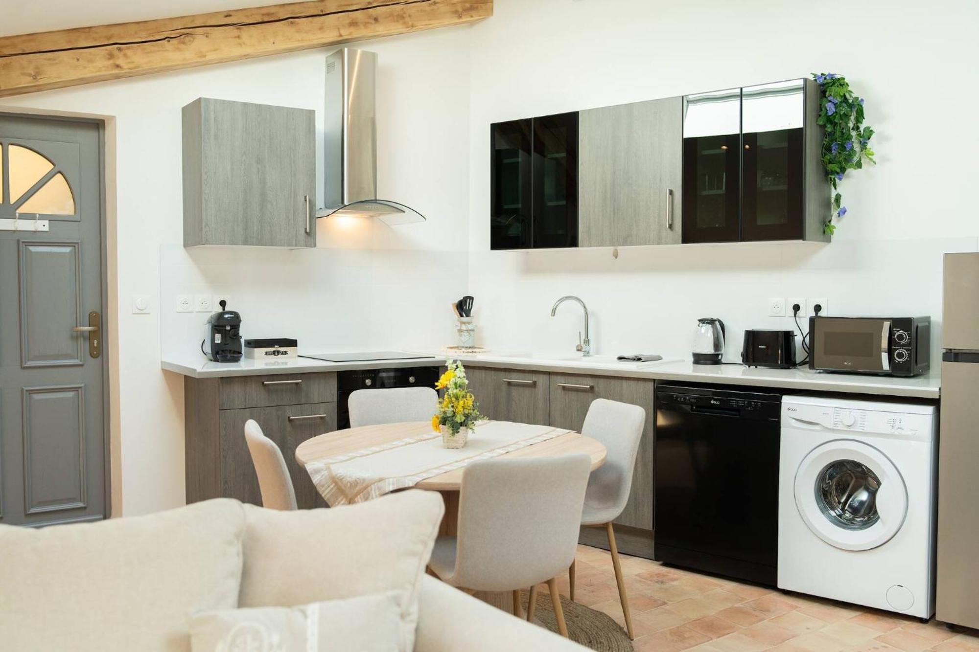 Le Lavandin Classe 3 Etoiles Riez Ngoại thất bức ảnh