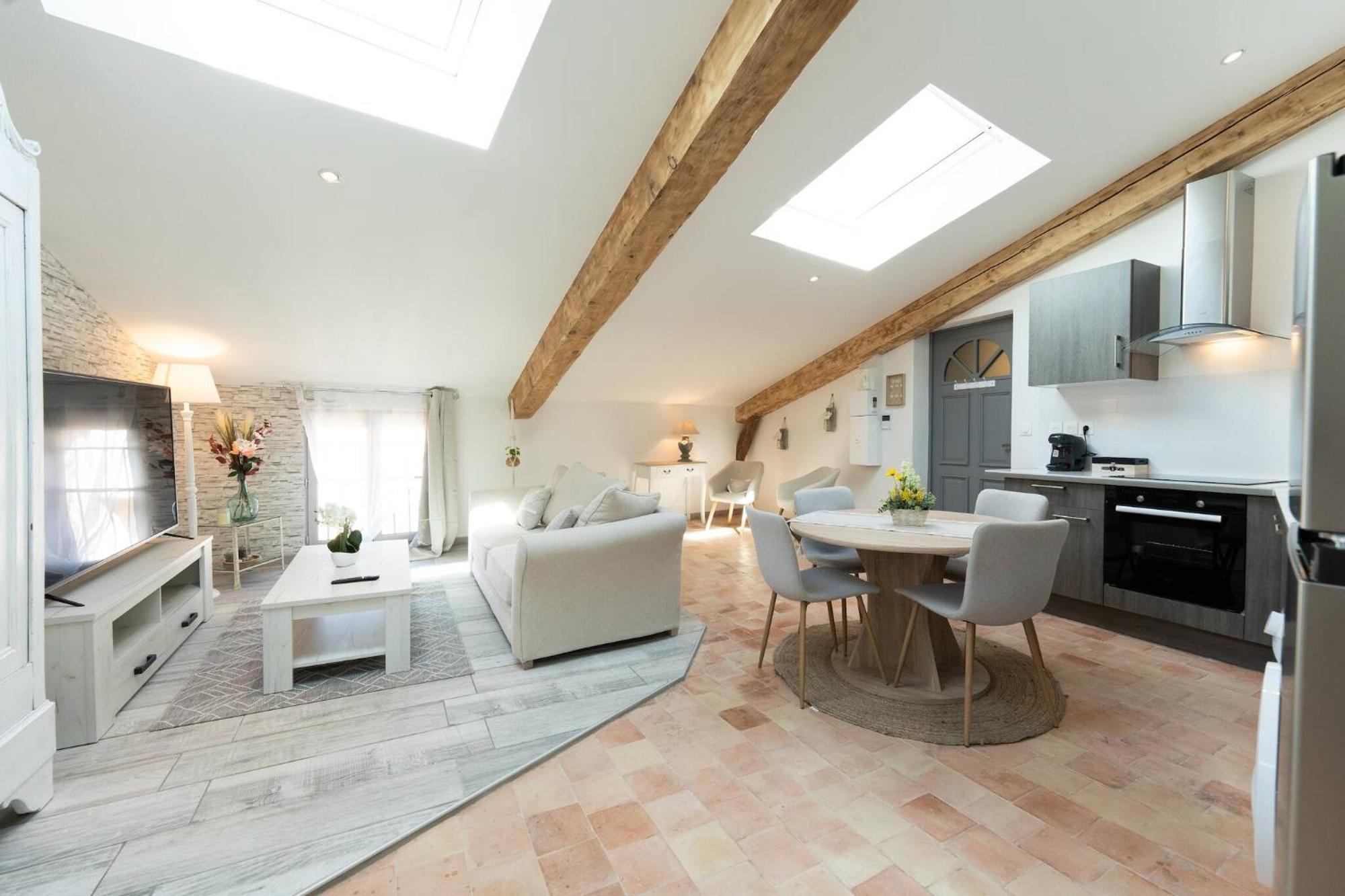 Le Lavandin Classe 3 Etoiles Riez Ngoại thất bức ảnh